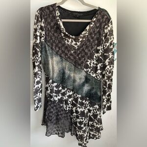 Chico's Patterned Long Sleeve Tunic